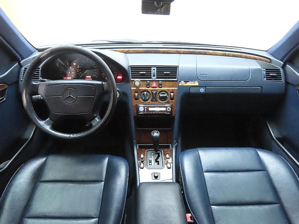 Mercedes-Benz C-КласC200 W202 - 6