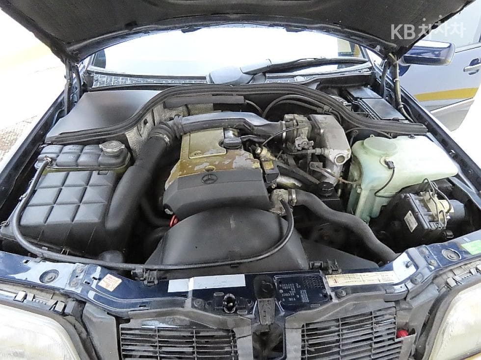 Mercedes-Benz C-КласC200 W202 - 7