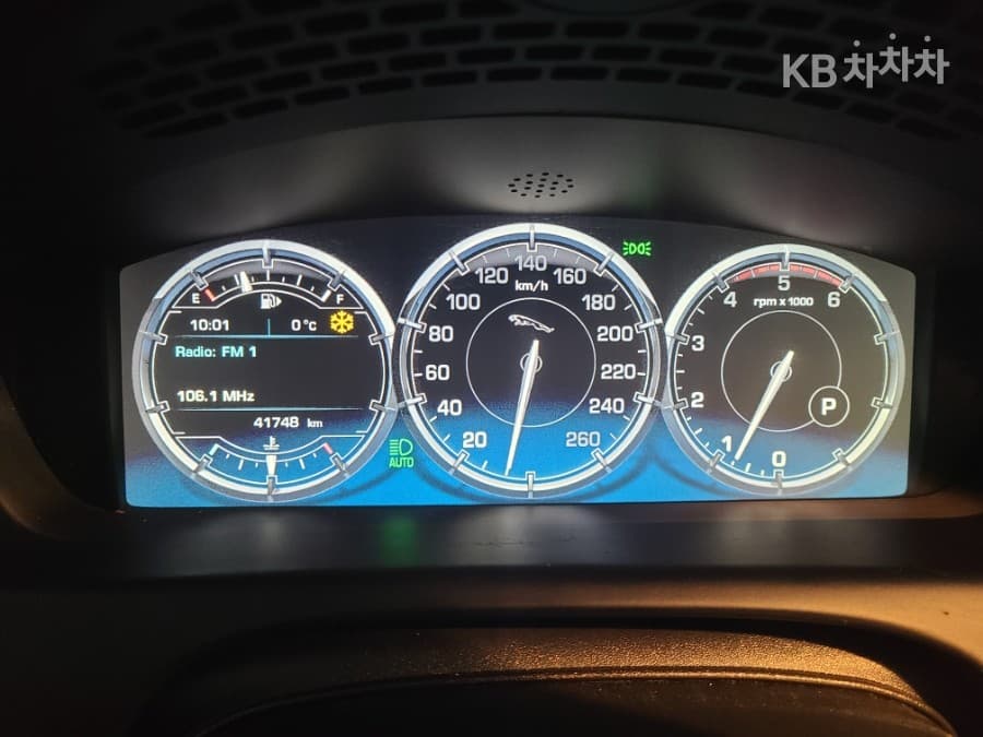 Jaguar All New XJ3.0D Премиум Люкс LWB X351 - 15