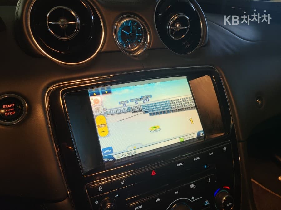 Jaguar All New XJ3.0D Премиум Люкс LWB X351 - 18