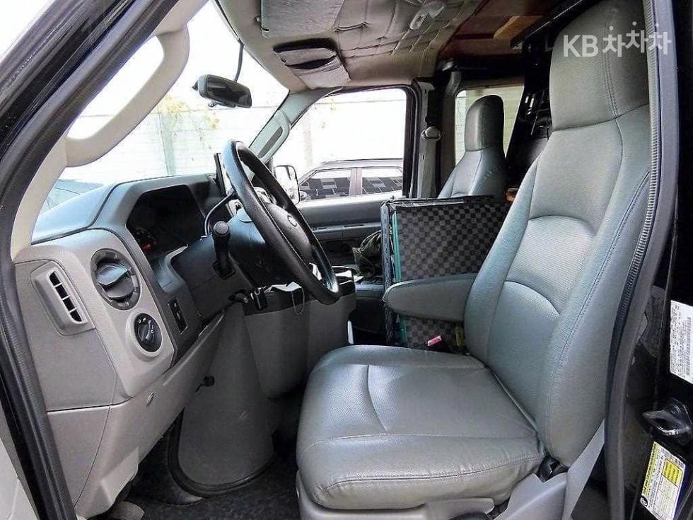 Форд E-SeriesE-350 5.4 XL - 5