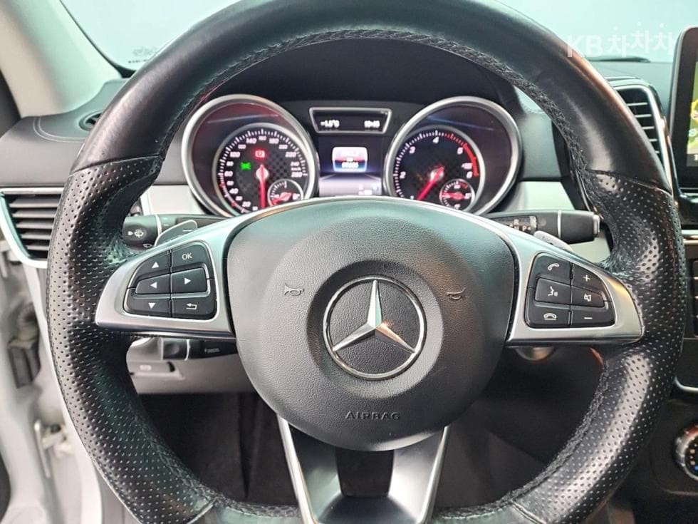 Mercedes-Benz GLE(W166)350 d 4Matic Купе - 9