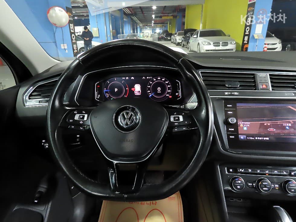 Volkswagen The New (фейслифт) Tiguan2.0 Турбо Дизел Инжекция 4Motion Prestige - 11