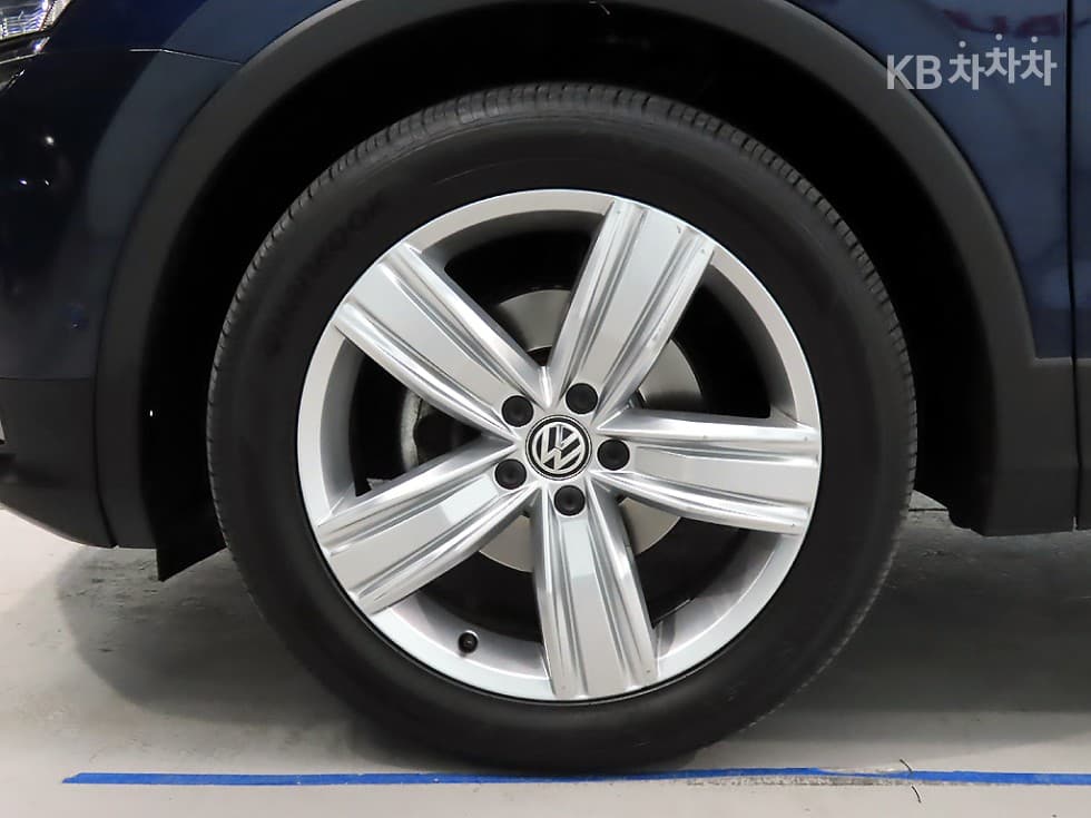 Volkswagen The New (фейслифт) Tiguan2.0 Турбо Дизел Инжекция 4Motion Prestige - 20