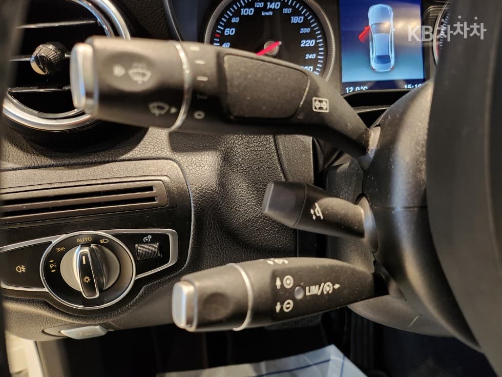 Mercedes-Benz The New (фейслифт) C-КласC200 W205 - 15