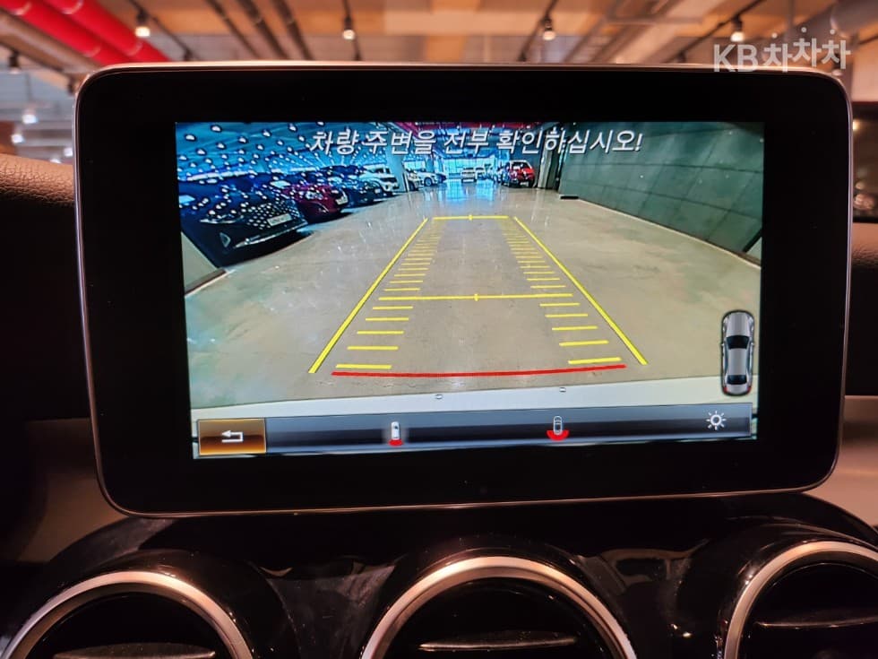 Mercedes-Benz The New (фейслифт) C-КласC200 W205 - 10