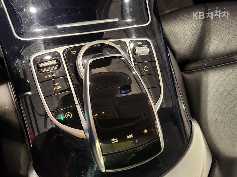 Mercedes-Benz The New (фейслифт) C-КласC200 W205 - 14