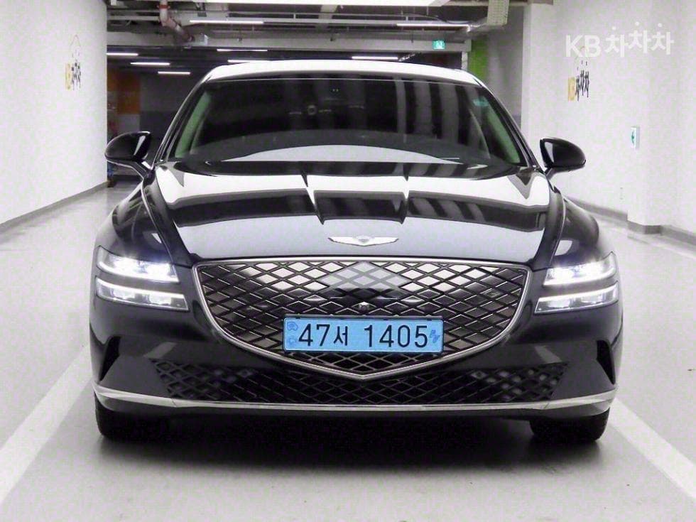 Дженезис ELECTRIFIED G80 EV Стандартен - Image 1