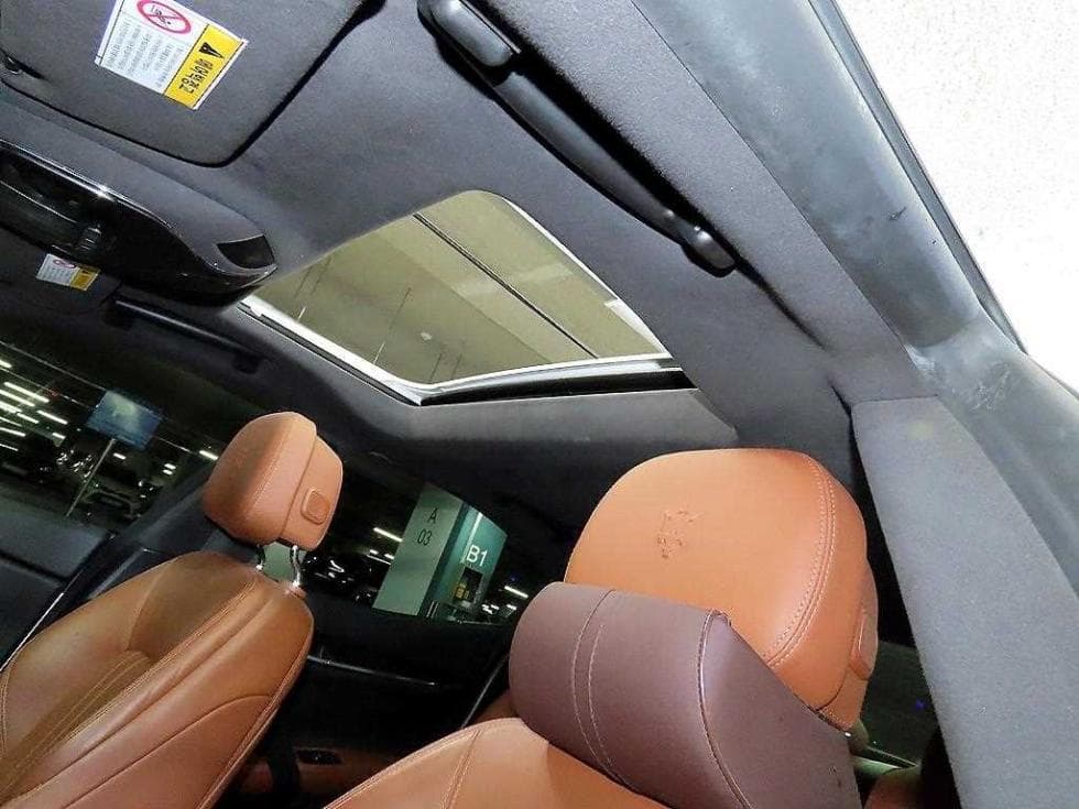 마세라티 기블리3.0 V6 3-토 поколение - 17