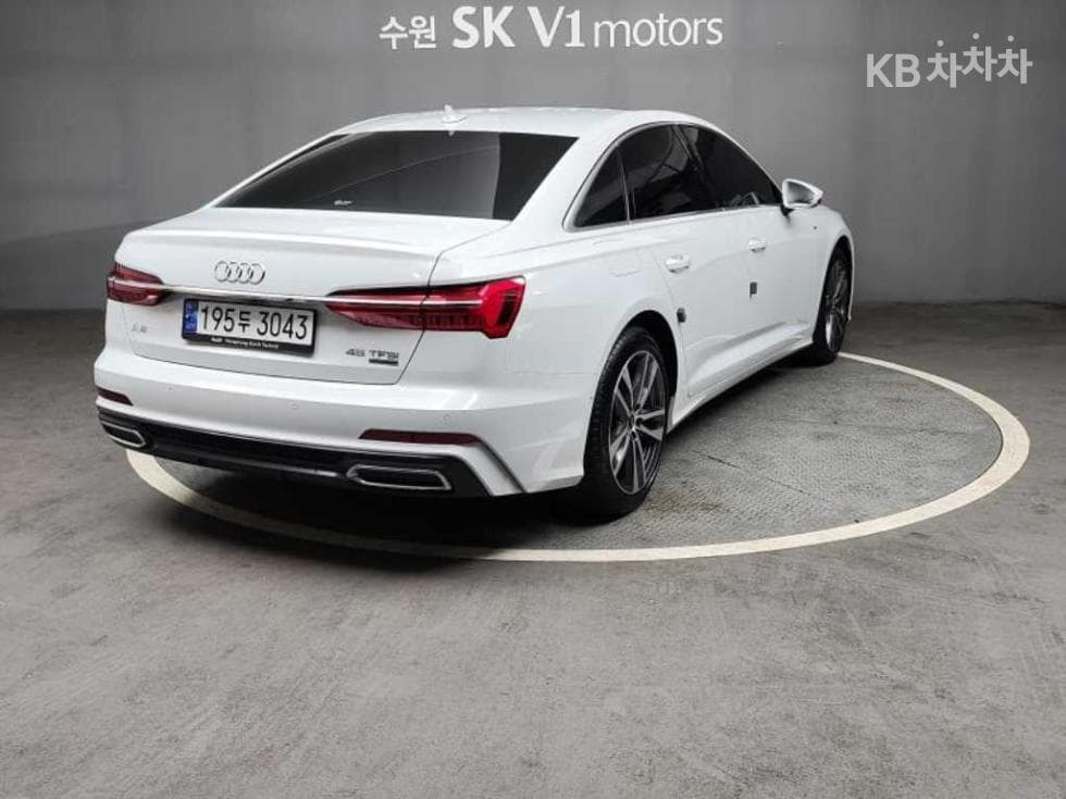 Audi A6(C8)45 TFSI Quattro Premium - 3