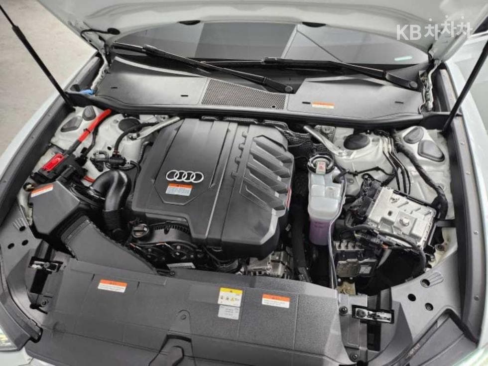 Audi A6(C8)45 TFSI Quattro Premium - 16