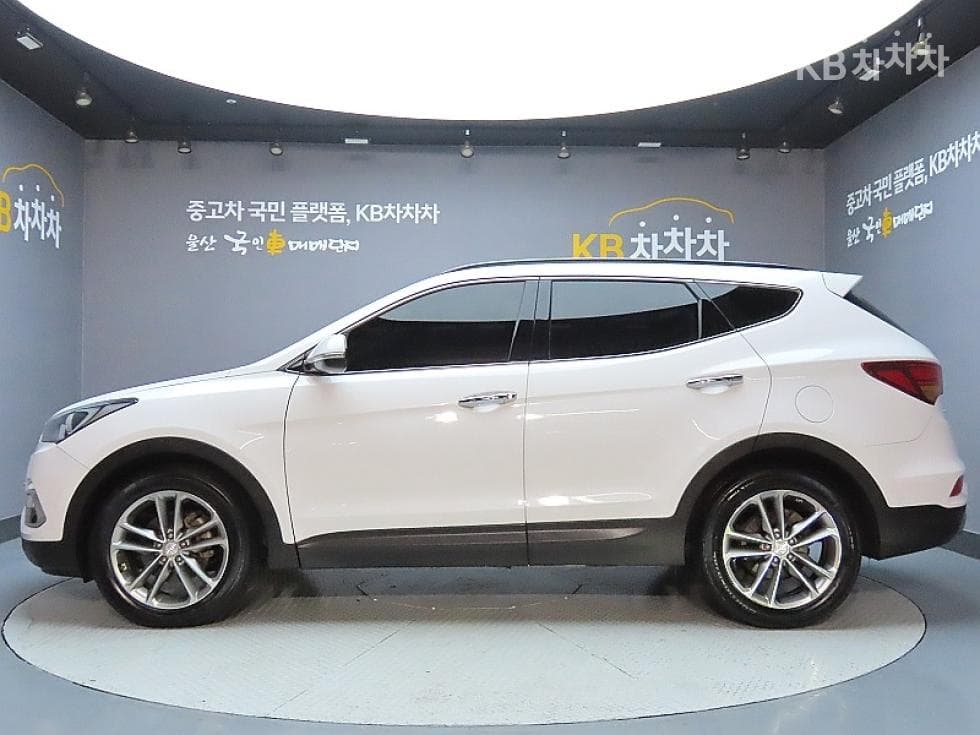 Хюндай Санта Фе The PrimeДизел Хонда R-двигател 2.0 дизел 2WD 5-местен Exclusive 기본 - 5