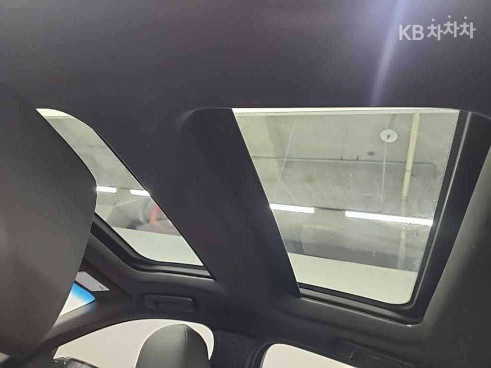 캐딜락 CT52.0 Turbo 2WD Premium Luxury - 13