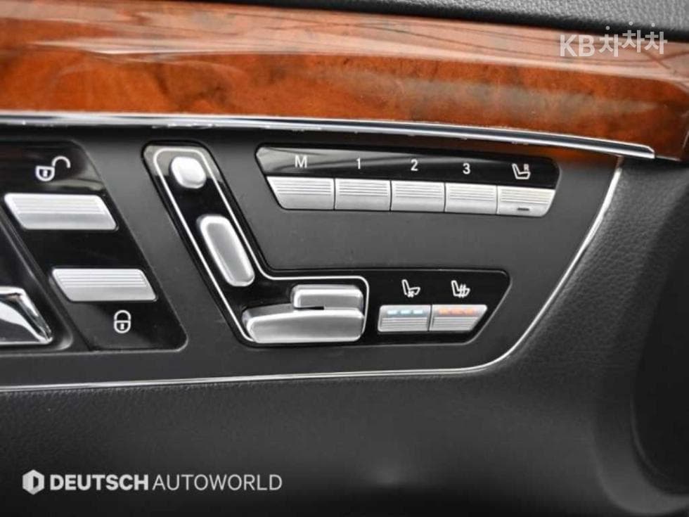 Mercedes-Benz Нов S-КласS550 4MATIC W221 - 17