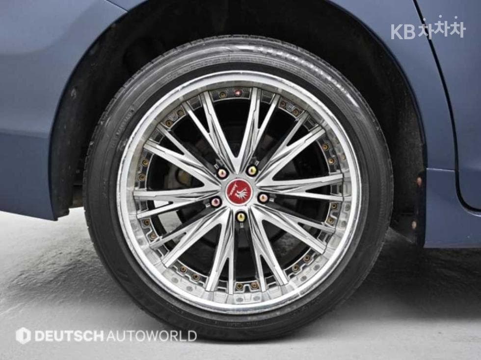 Toyota Sienna3.5 AWD Автоматик - 5