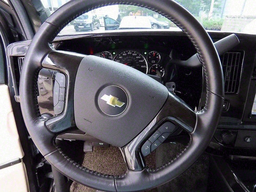 Chevrolet 익스프레스Ван6.0 - 9