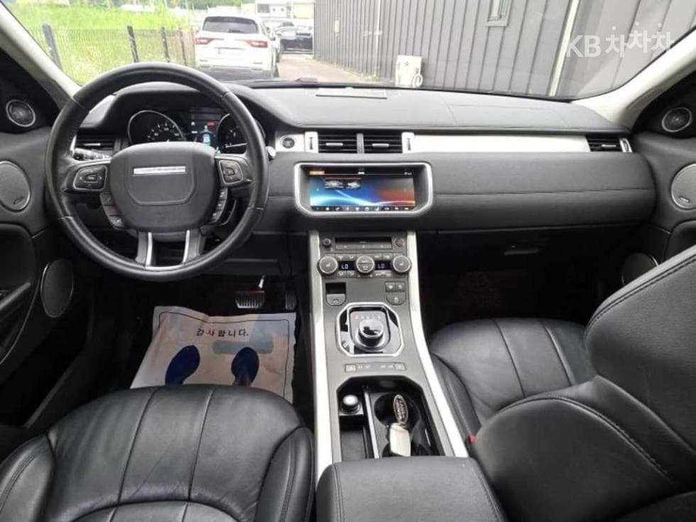 Land Rover Range Rover Евок5-врати 2.0 TD4 SE - 7