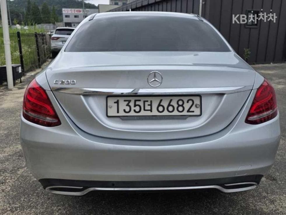 Mercedes-Benz The New (фейслифт) C-КласC200 W205 - 3