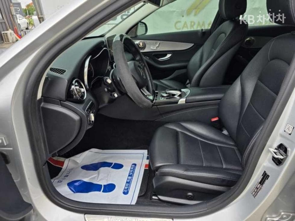 Mercedes-Benz The New (фейслифт) C-КласC200 W205 - 9