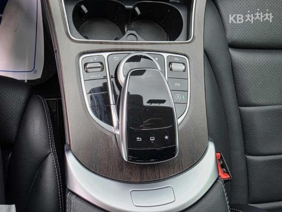 Mercedes-Benz The New (фейслифт) C-КласC200 W205 - 16