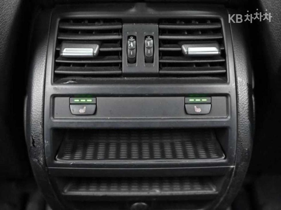 BMW Нов5 Серия528i xDrive Стандартен - 16
