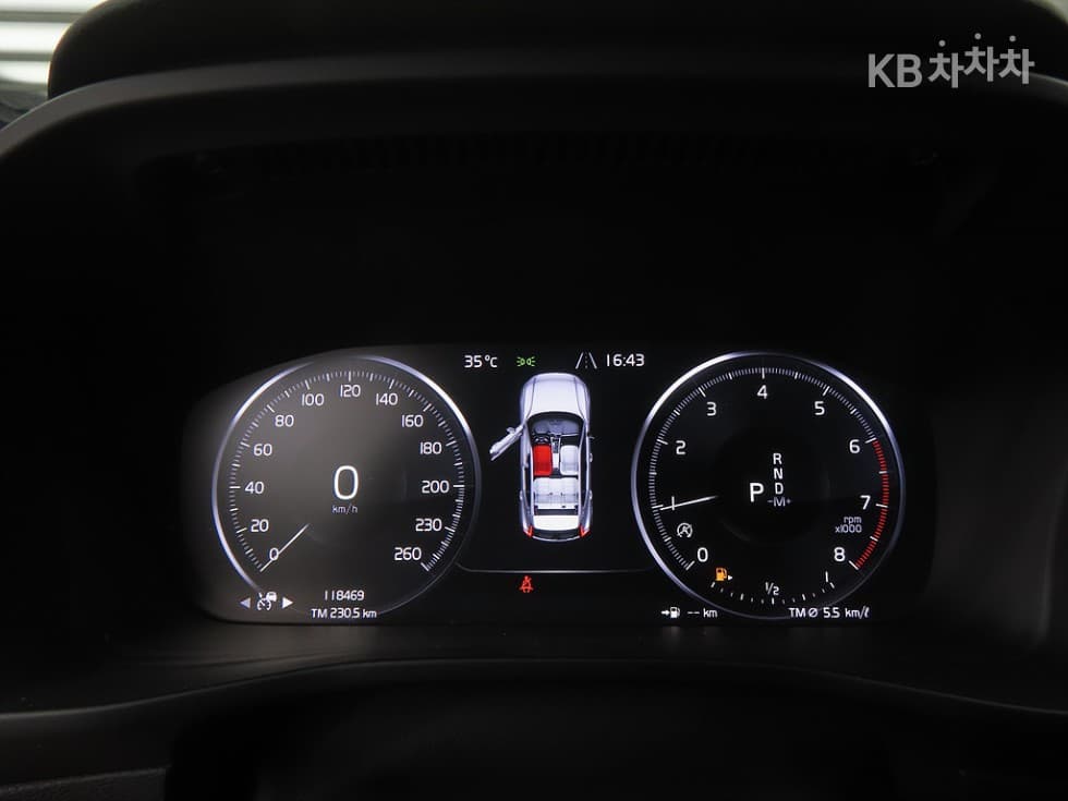 Volvo XC40T4 AWD R-Design - 9