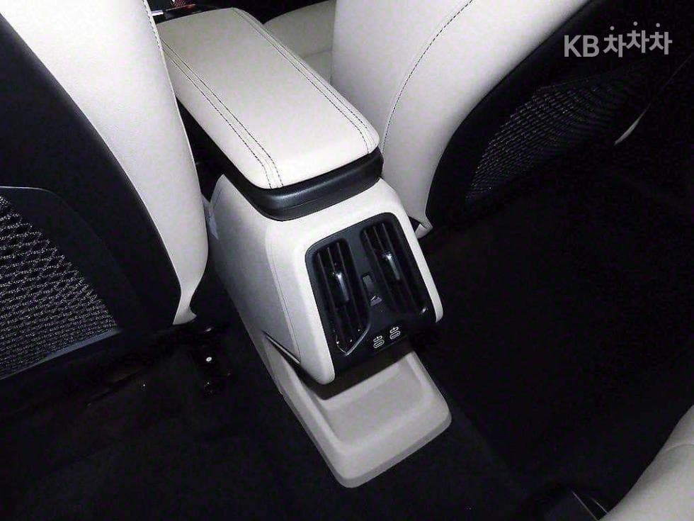 BMW X1(U11)xDrive20i M Sport - 14