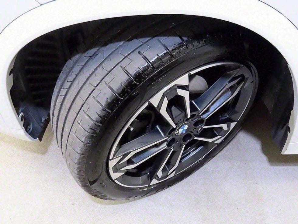 BMW X1(U11)xDrive20i M Sport - 20