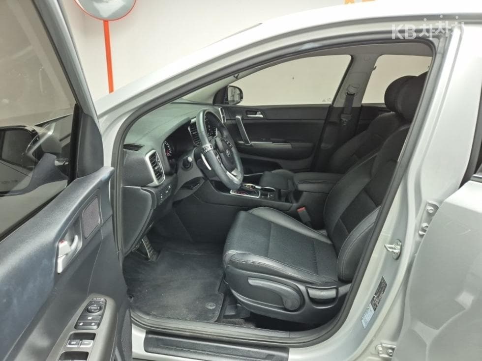 (250no3602)Kia Sportage The Bold Smartstream D 1.6 Diesel 2WD Trendy - 11