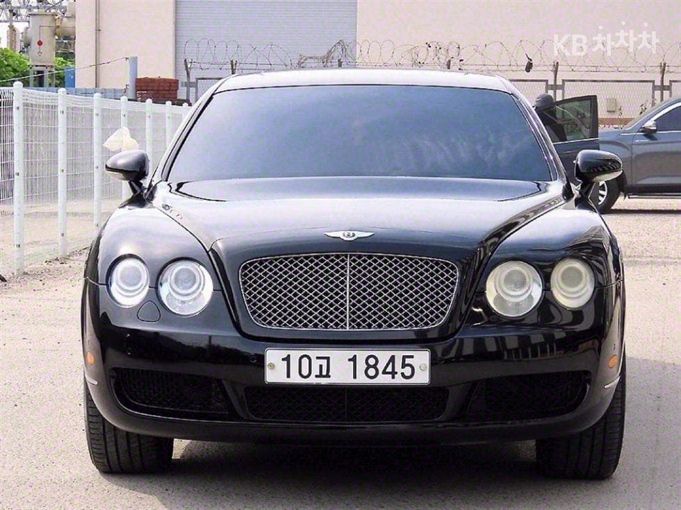 벤틀리 플라잉스퍼 1st Generation 6.0 - Image 1