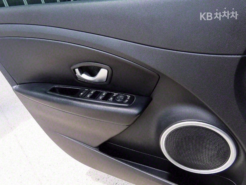 Рено Корея SM3 네오LE Стандартен - 11