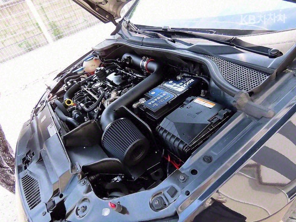 Volkswagen Scirocco2.0 TSi R - 17