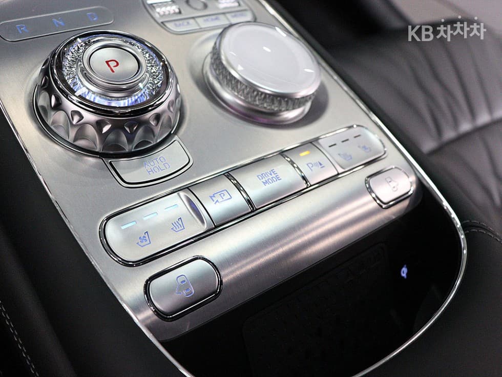 Дженезис G90(RS4)3.5T AWD Стандартен - 10