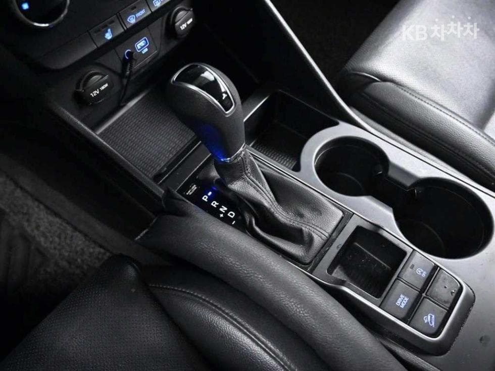 Hyundai All New TucsonDiesel(e-VGT UⅡ)1.7 2WD Style - 9