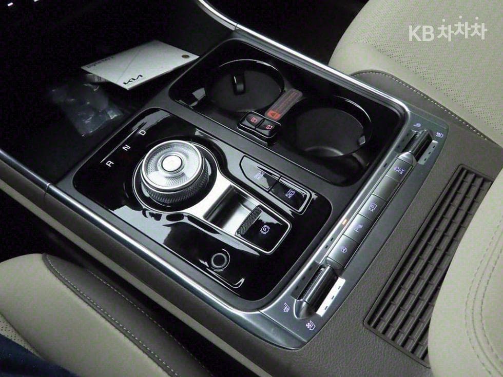 Киа The New (фейслифт) Канивал 4-то поколениеВисок Лимузин (Канивал) G3.5 GDI 4-местен Signature - 11