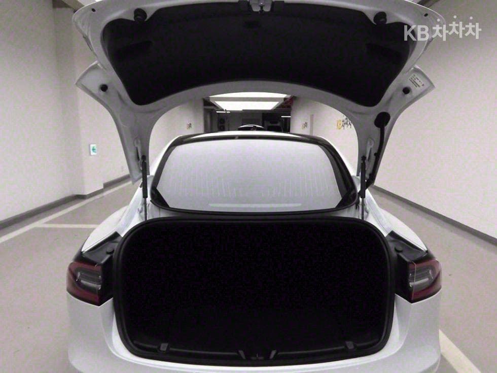 테슬라 Model 3Standard Range Plus - 5