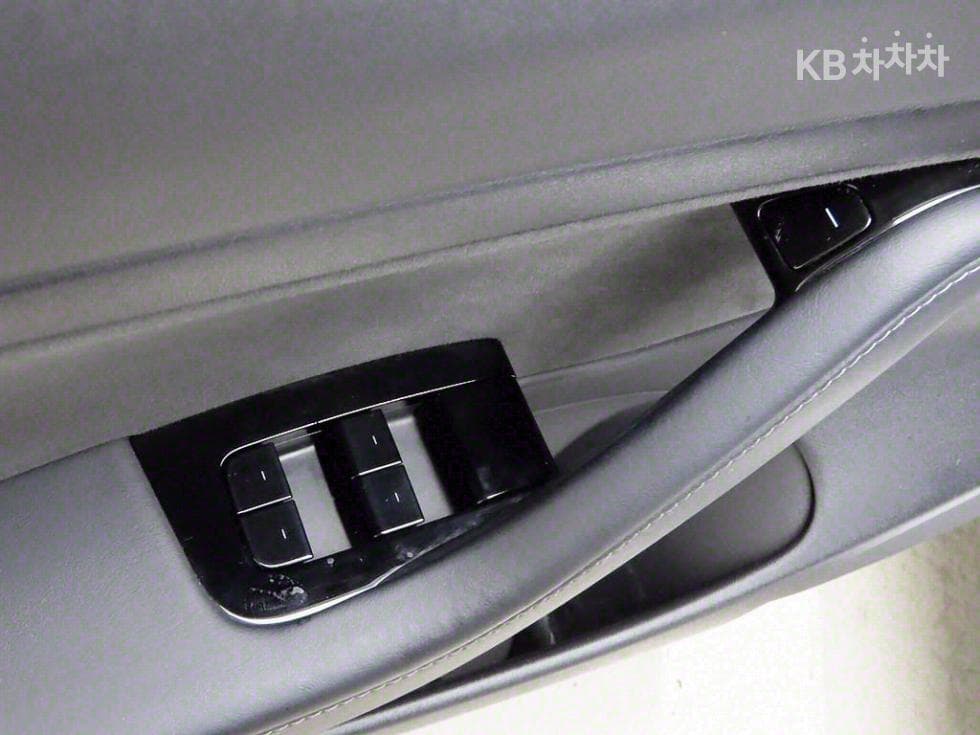 테슬라 Model 3Standard Range Plus - 11