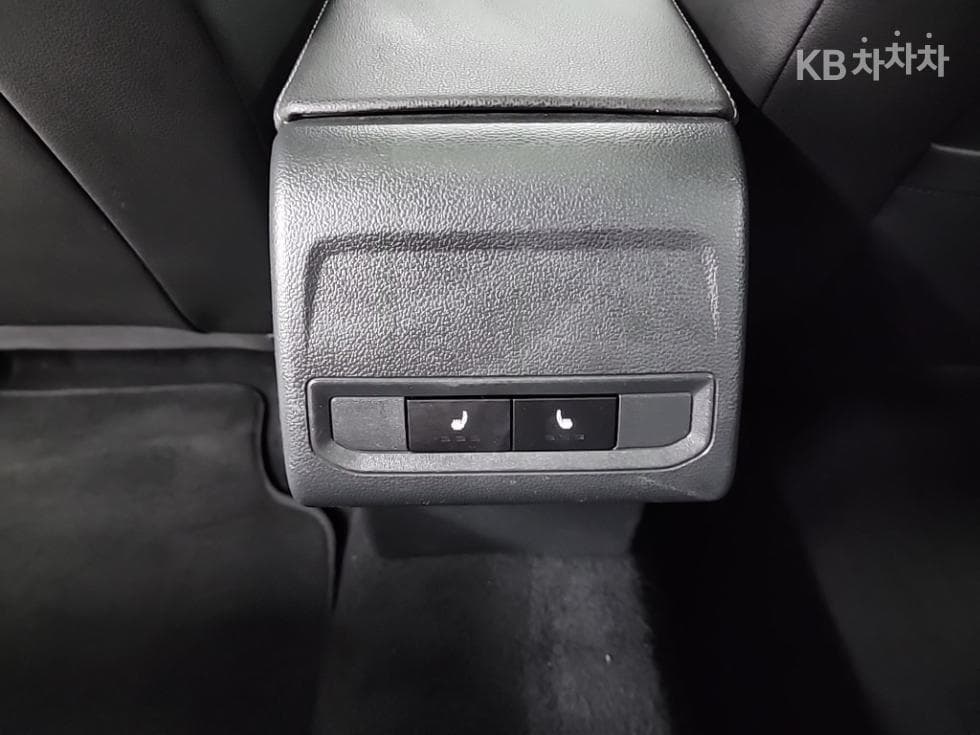 Volkswagen The All New Jetta(7-мо поколение)1.4 Турбонагнетен Стратифициран Инжекция (ВВ) Prestige - 13