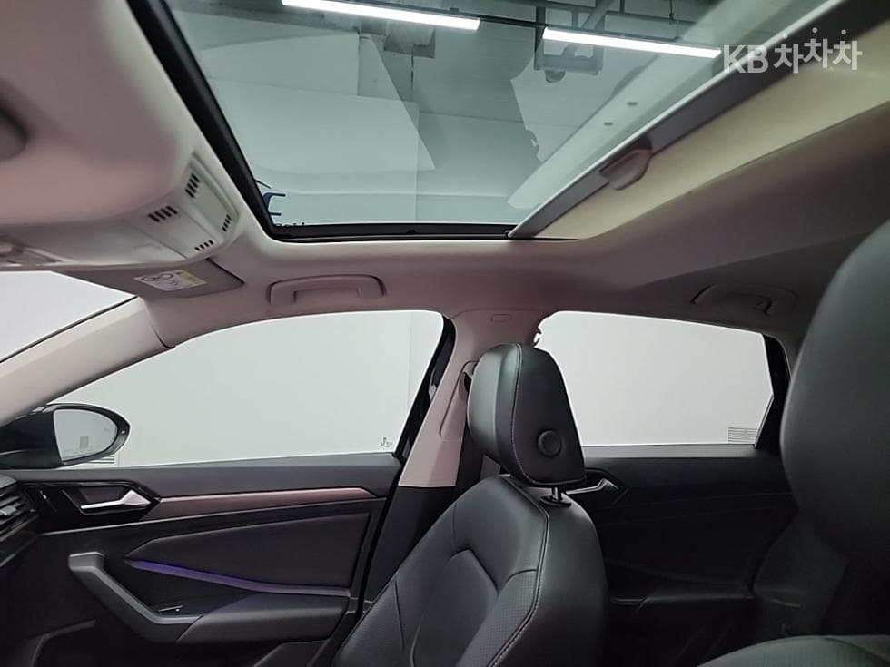 Volkswagen The All New Jetta(7-мо поколение)1.4 Турбонагнетен Стратифициран Инжекция (ВВ) Prestige - 14