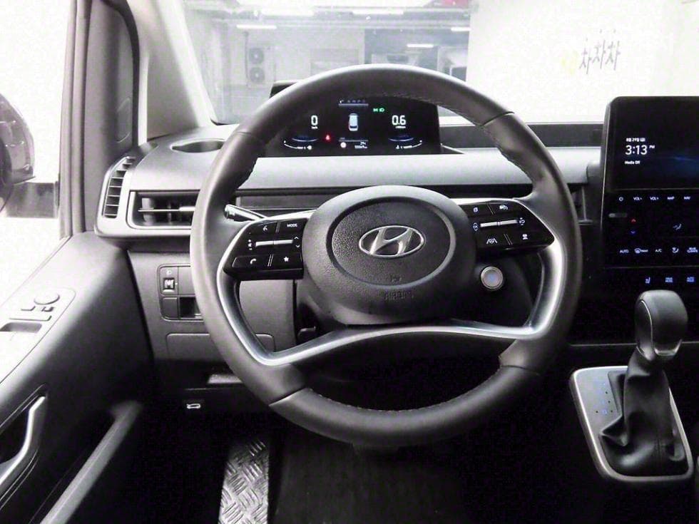 (711so2443)Hyundai Staria3.5 LPG Tourer 11 Hyundai - 7