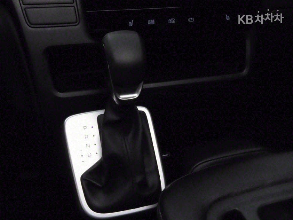 (711so2443)Hyundai Staria3.5 LPG Tourer 11 Hyundai - 10