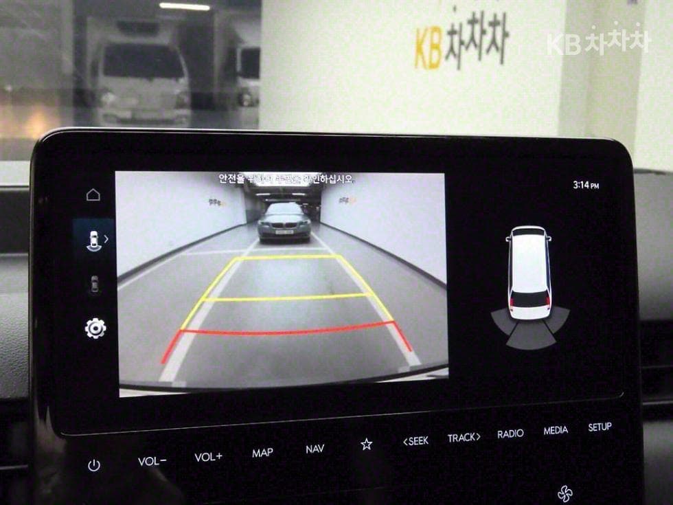 (711so2443)Hyundai Staria3.5 LPG Tourer 11 Hyundai - 15