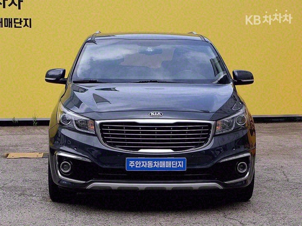 Киа All New Канивал 9-местен 2.2 Дизел Престиж - Image 1