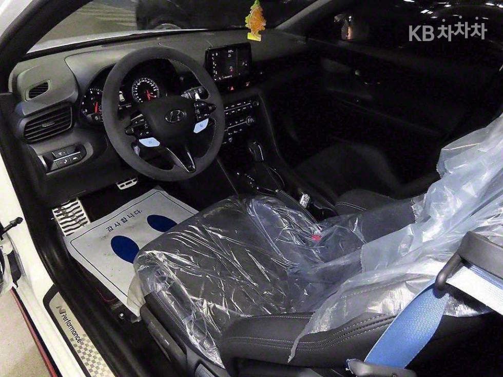 Hyundai Veloster N2.0 Turbo Gasoline Direct Injection - 10