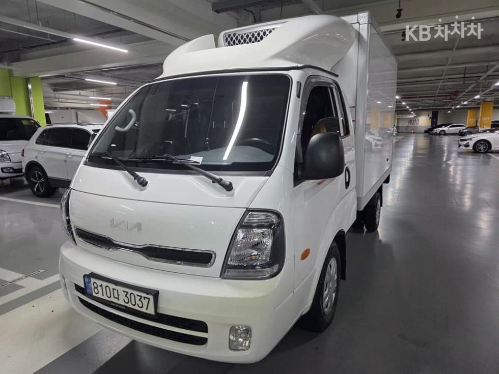 Kia The New (facelift) Bongo 3 (light truck) 냉동Top (Cargo)차 1 Ton Plus형 King Cab Extra Long L - Image 1
