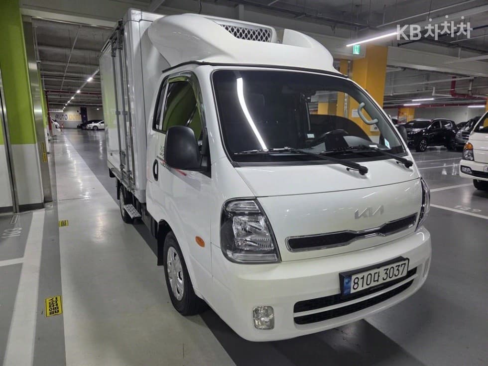 Kia The New (facelift) Bongo 3 (light truck)냉동Top (Cargo)차 1 Ton Plus형 King Cab Extra Long L - 3