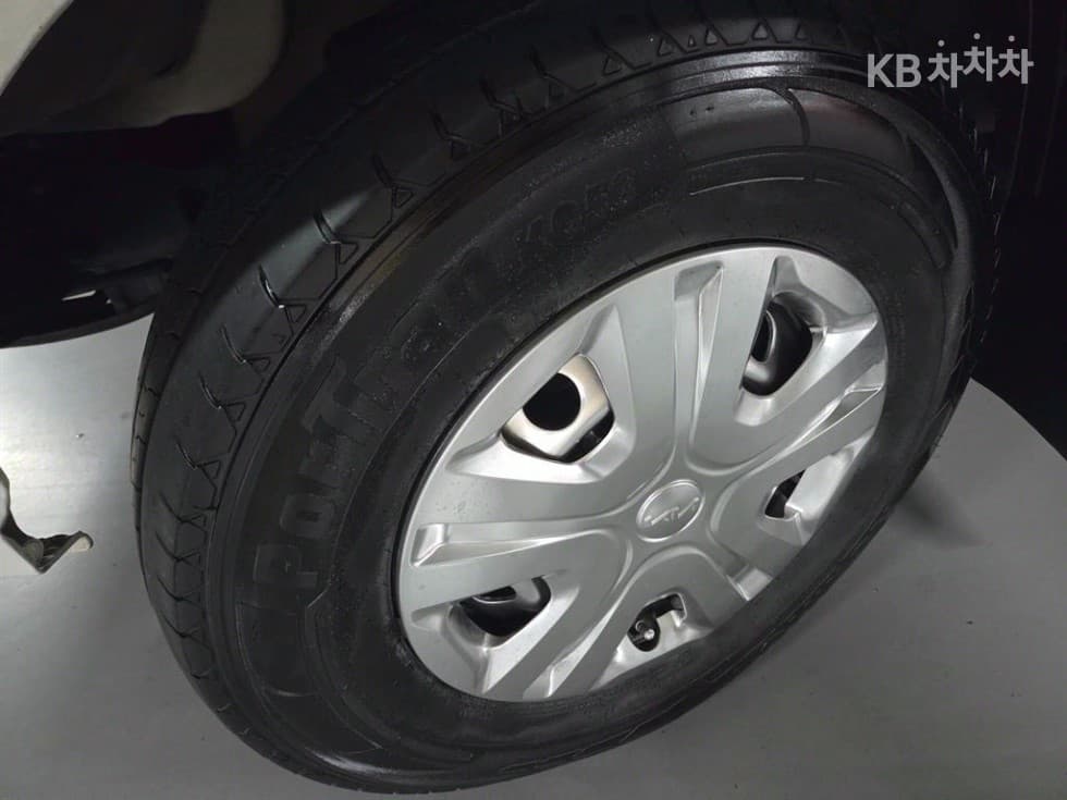 Kia The New (facelift) Bongo 3 (light truck)냉동Top (Cargo)차 1 Ton Plus형 King Cab Extra Long L - 20