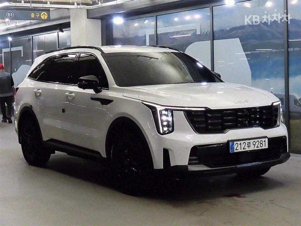 Kia The New Sorento Hybrid MQ4 1.6T HEV 4WD Signature Gravity - Image 1