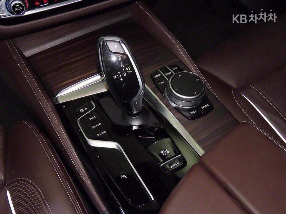 BMW 올Нов5 Серия (G30)530i M Sport - 12