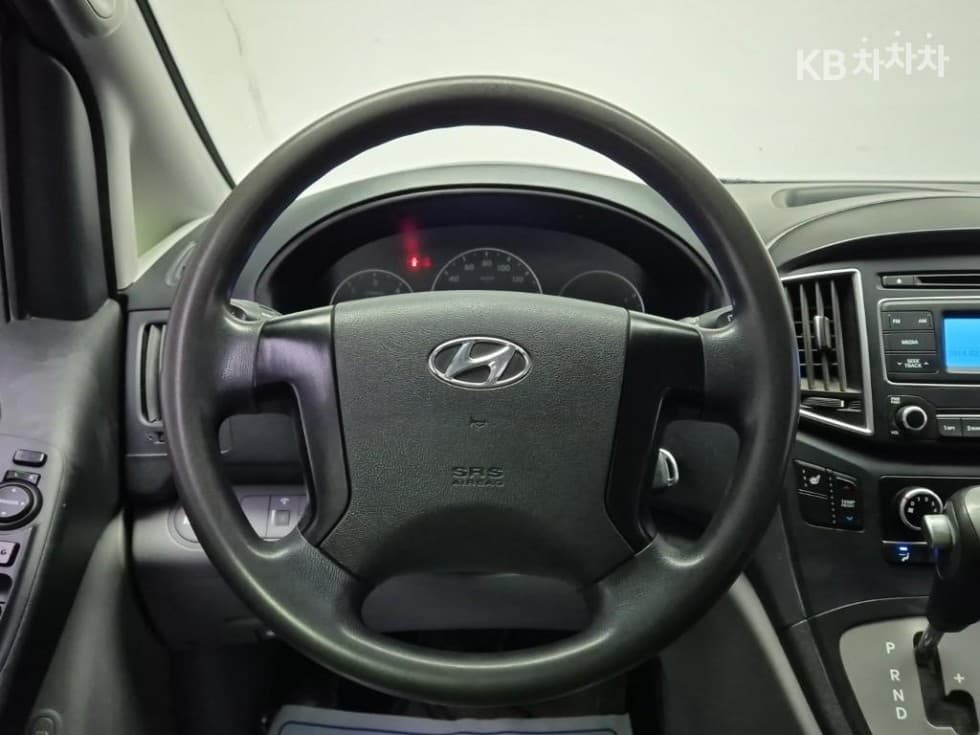 Хюндай The New (фейслифт) 그랜드 Star렉스웨건 12-местен Смарт - 5